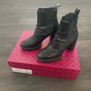 Tory Burch Chelsea lug bootie